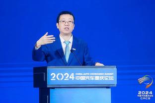 本场是否想到上赛季的西决？哈姆：这都2024了 我不想去年的事